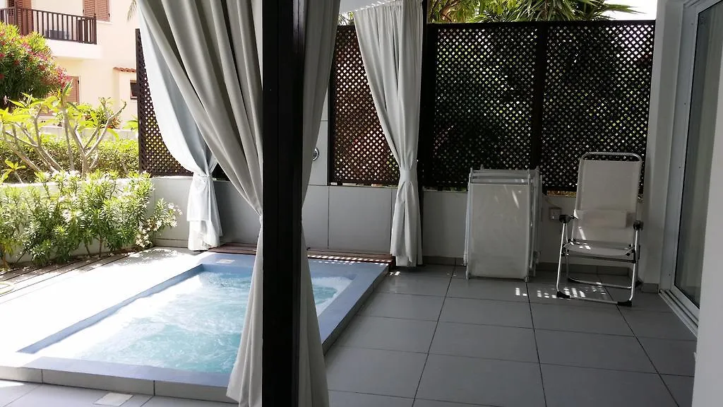 פרבוליה Yialos Holiday Apartments